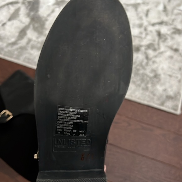 Over the knee boots - Picture 7 of 7